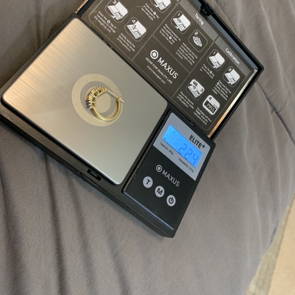 10k diamonds single Earrings. Firm - Picture 16 of 17